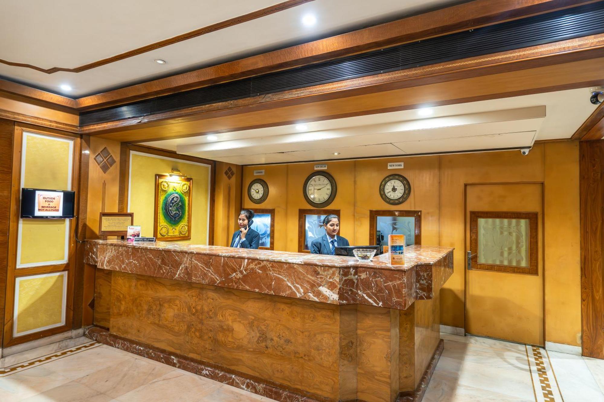 Hotel Mayura Rāipur Esterno foto