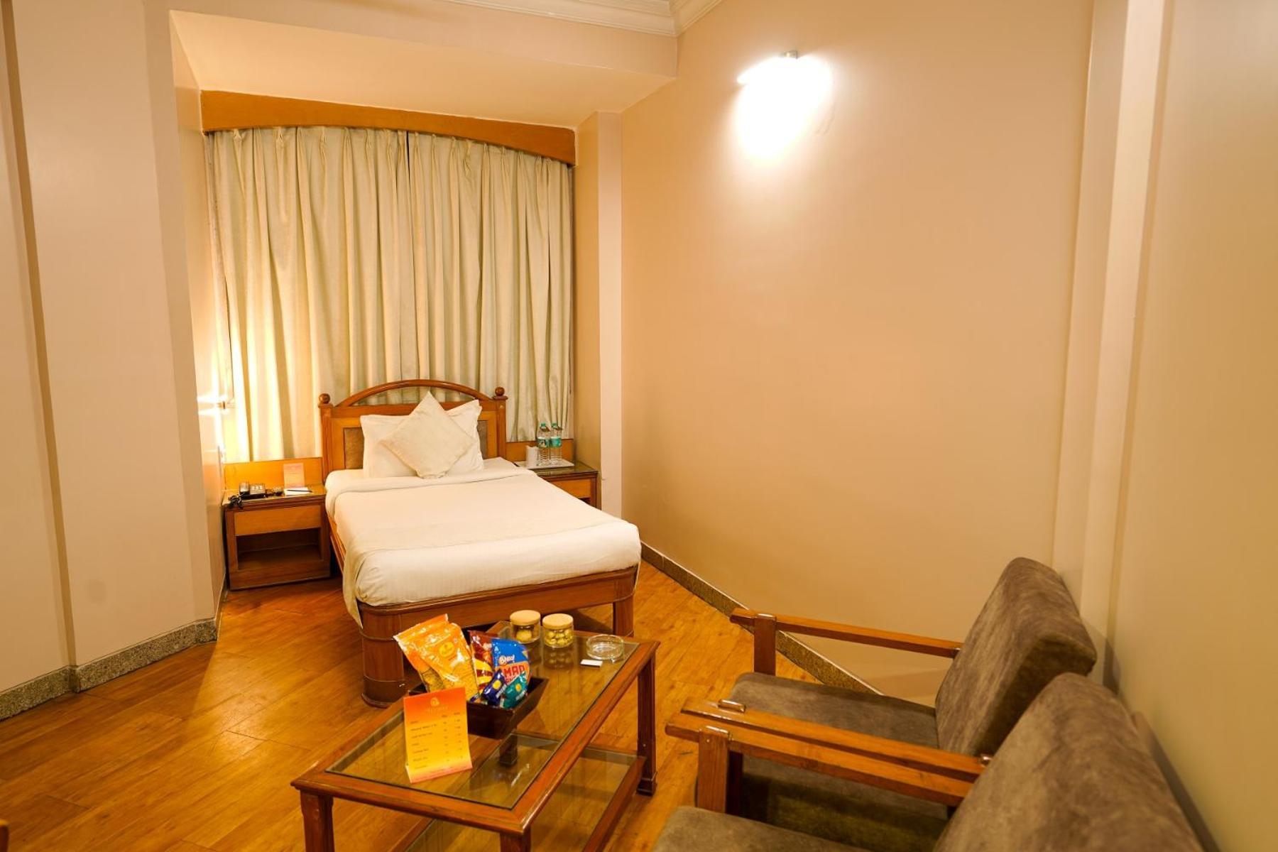 Hotel Mayura Rāipur Esterno foto